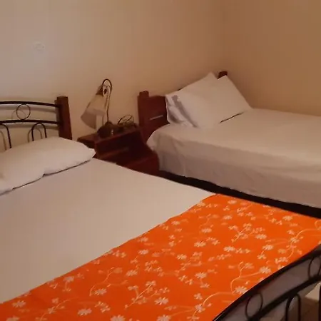 Апартаменты Toulatos Pantelis Poulata