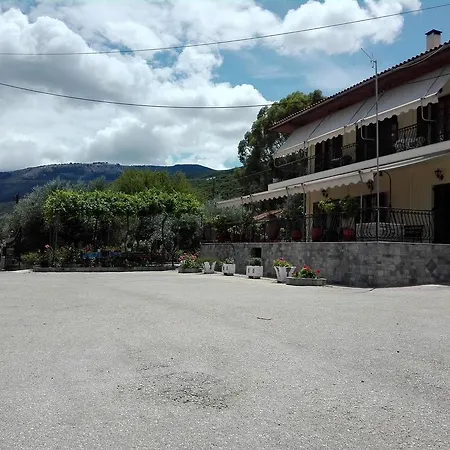 Апартаменты Toulatos Pantelis