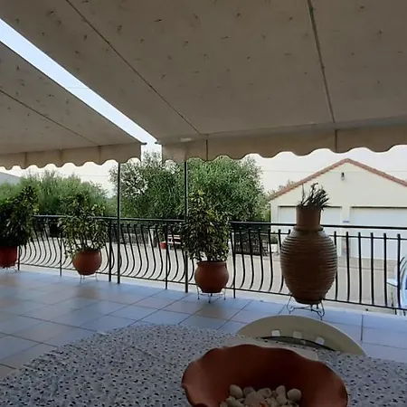 Toulatos Pantelis Apartamento *