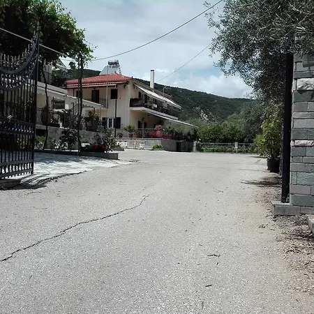 Toulatos Pantelis Poulata