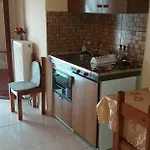 Toulatos Pantelis Apartman *